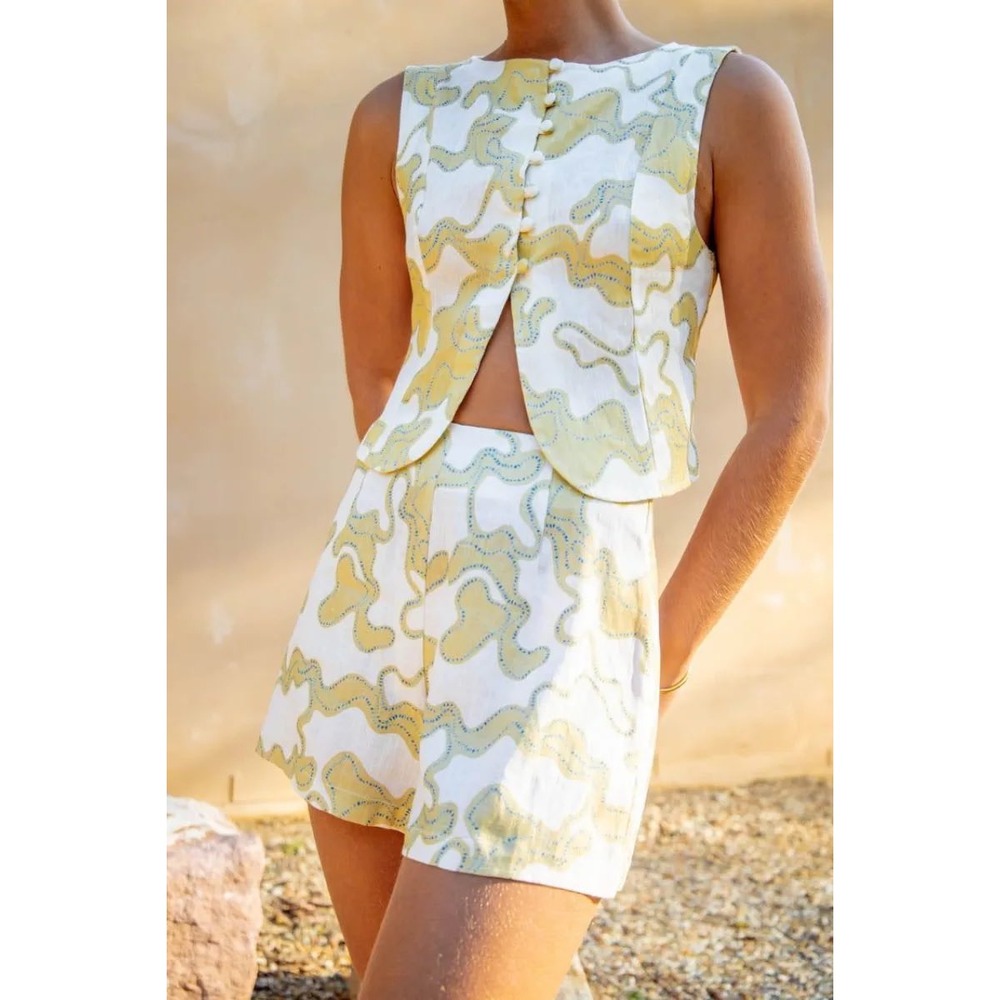 VRG GRL Celeste 100% Linen Button Front Vest Top Size 6 NWT